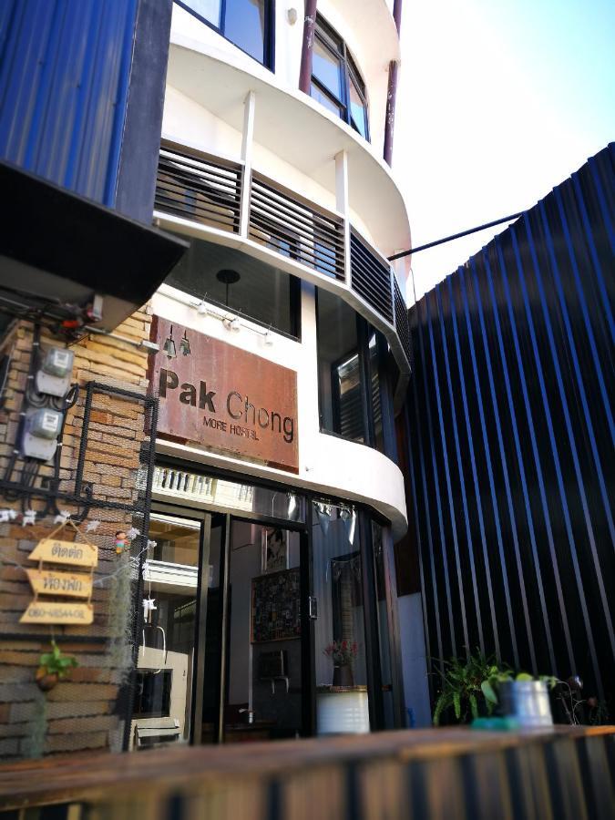 Pak Chong More Hostel Buitenkant foto